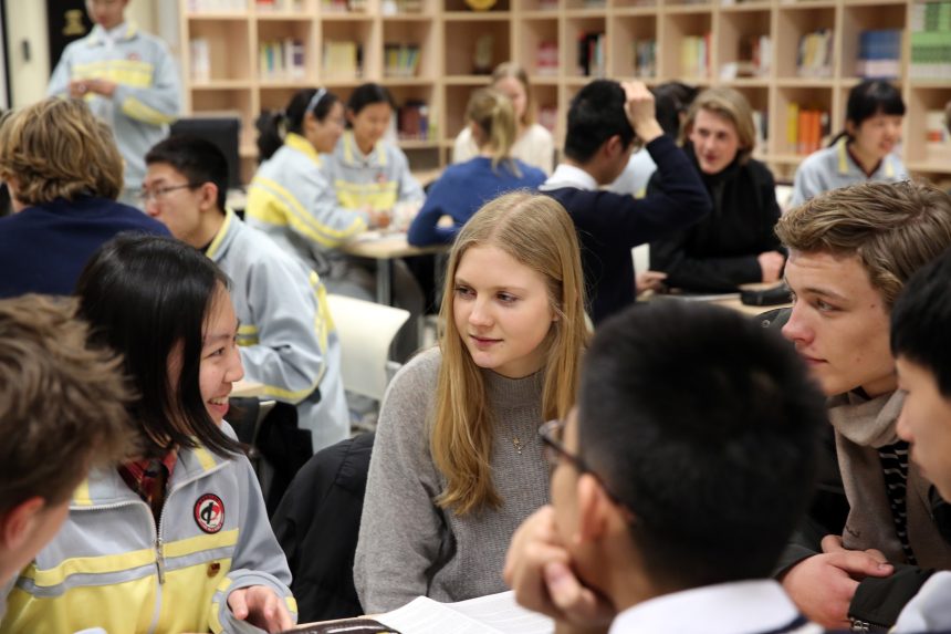 study-in-Australia-and-UK-860×573 study-in-Australia-and-UK-860x573